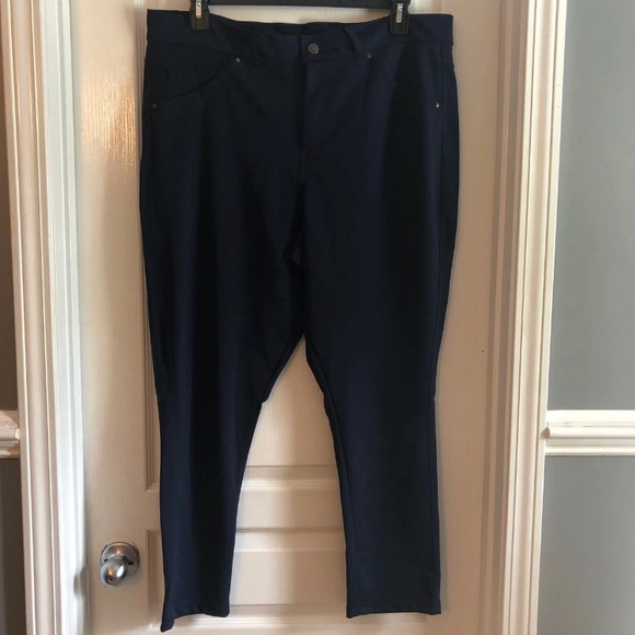 🚫❌SOLD❌+ Size Navy Pants NWOT - Picture 1 of 7